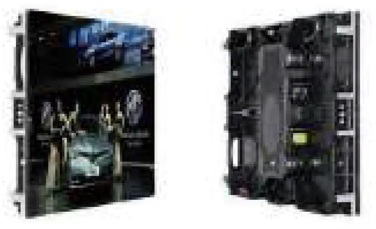 LEDビジョンのモジュール（表面・背面）